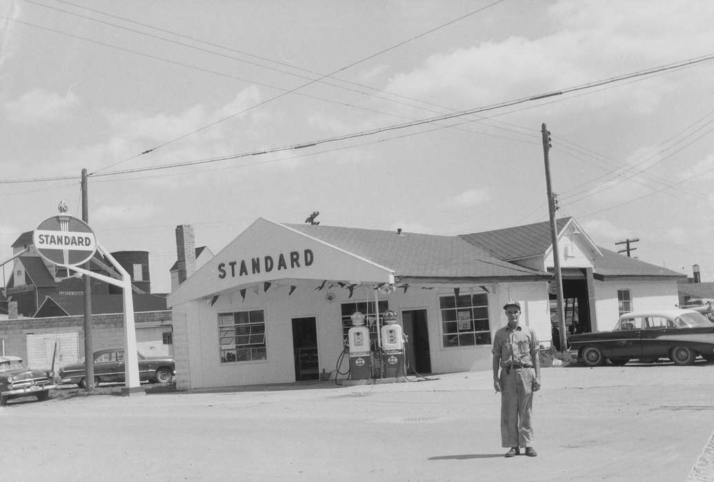 Businesses and Factories, United States, history, ia, Photos, Coon Rapids Enterprise, historic, Iowa, IA, Coon Rapids, gas station