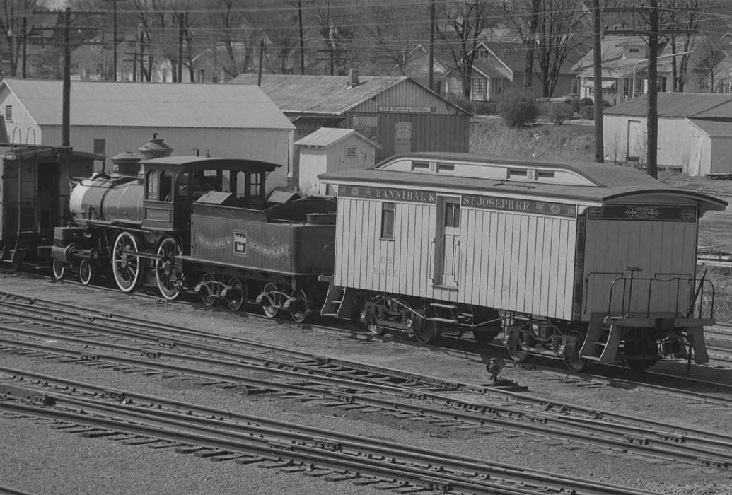 Train Stations, railroad, Lemberger, LeAnn, Ottumwa, IA, train track, mail, Cities and Towns, Iowa, Iowa History, history of Iowa, train