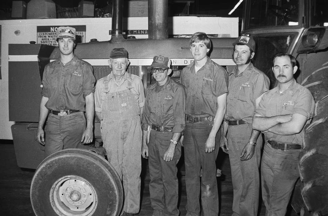 Businesses and Factories, Coon Rapids Enterprise, Coon Rapids, Iowa, Portraits - Group, historic, United States, Labor and Occupations, ia, history, Photos, IA