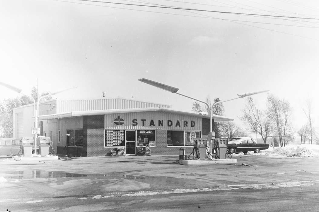 Businesses and Factories, United States, history, ia, Photos, Coon Rapids Enterprise, historic, Iowa, IA, Coon Rapids, gas station