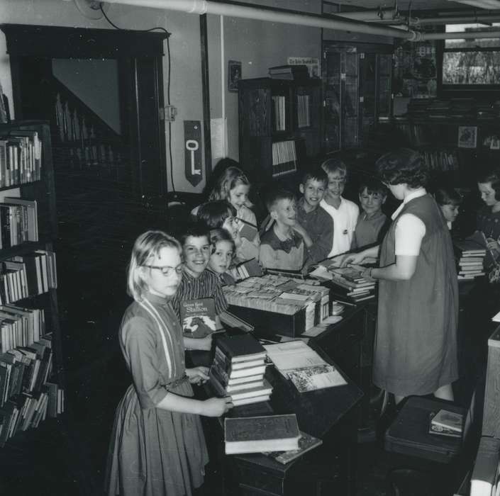 library, Children, children, history of Iowa, Waverly Public Library, Iowa History, books, Iowa