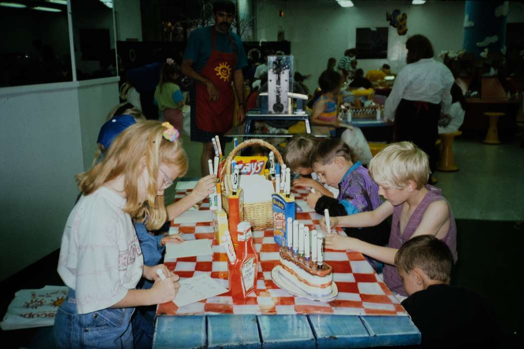 ia, second grade missouri trip, Schools and Education, Iowa, history, Photos, coloring, Coon Rapids Enterprise, Children, missouri trip, marker, historic, United States, MO, school trip, drawing