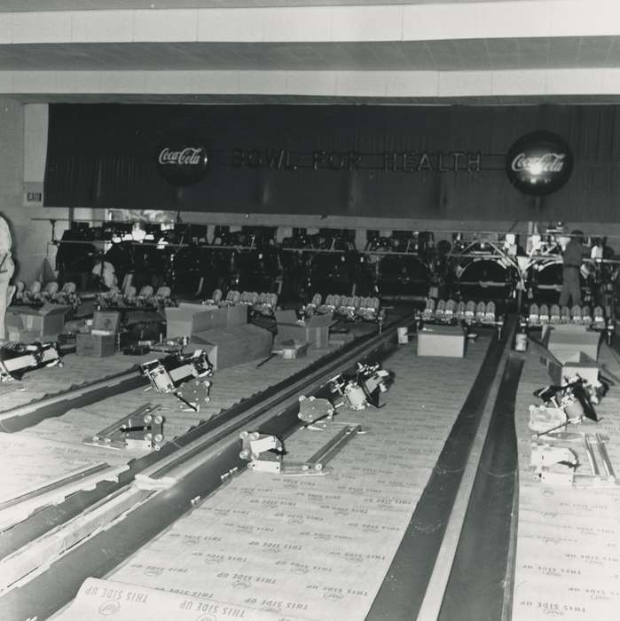 bowling alley, history of Iowa, IA, bowling, Waverly Public Library, Entertainment, Iowa, Iowa History, Labor and Occupations, construction
