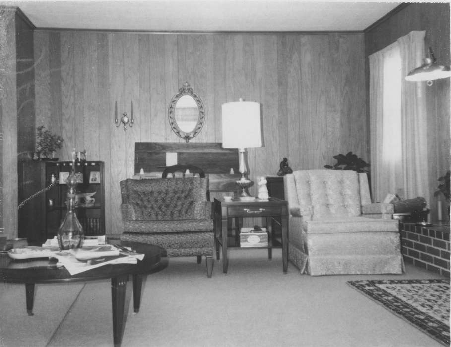 living room, Cedar Rapids, IA, Homes, Iowa History, Iowa, Karns, Mike, chair, history of Iowa