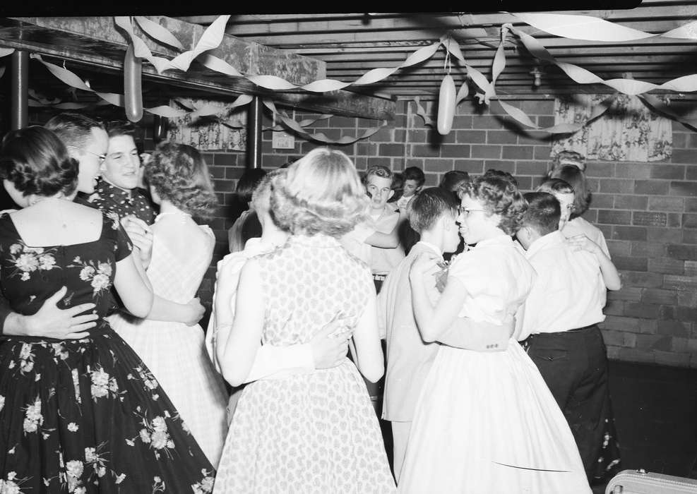 brick wall, streamers, ia, Leisure, Photos, Children, United States, IA, balloon, Coon Rapids, Iowa, historic, history, girl, dance, Coon Rapids Enterprise, boy