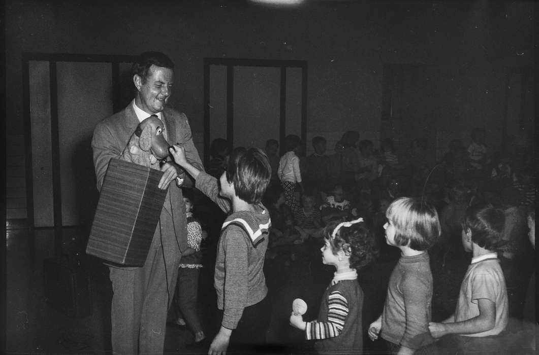 ia, children, Schools and Education, smile, Iowa, Entertainment, IA, dog, history, Coon Rapids, Photos, Coon Rapids Enterprise, Children, historic, United States, puppet