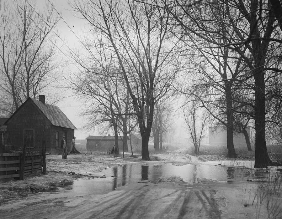 Iowa History, Floods, dirt road, Lemberger, LeAnn, Iowa, Ottumwa, IA, history of Iowa