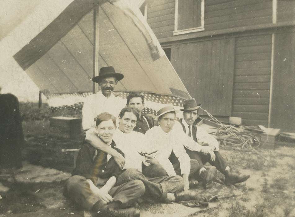 Portraits - Group, Black Hawk, Iowa, history, Families, O'Brink, Lisa, star, fedora, tent, cigar, Waterloo, shoes, ia, historic, United States, Photos, IA, boater hat, Barns
