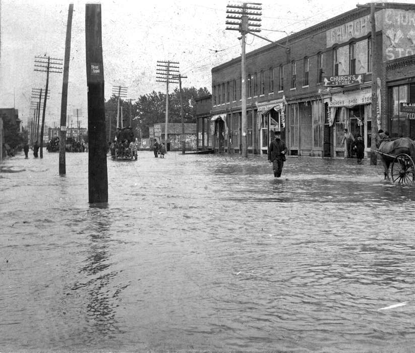 Floods, Lemberger, LeAnn, Iowa History, road, horse and buggy, Main Streets & Town Squares, Iowa, electrical line, Ottumwa, IA, store, sign, history of Iowa