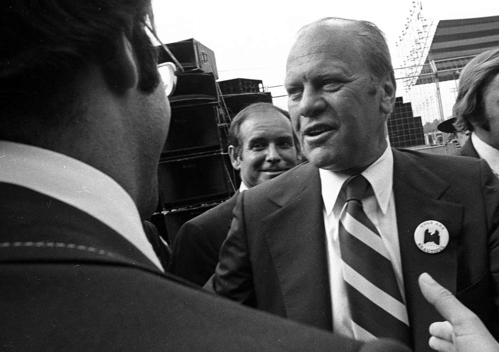 Des Moines, IA, tie, Fairs and Festivals, bob ray, buttons, gerald ford, Civic Engagement, Iowa History, iowa state fair, pin, Iowa, politician, president, history of Iowa, Lemberger, LeAnn
