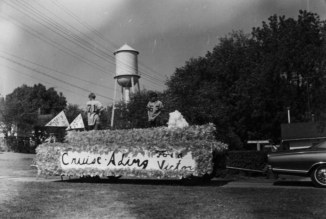 ia, car, football jersey, Iowa, history, Entertainment, IA, boys, Coon Rapids, Photos, Coon Rapids Enterprise, historic, water tower, United States, parade float, Motorized Vehicles, Cities and Towns