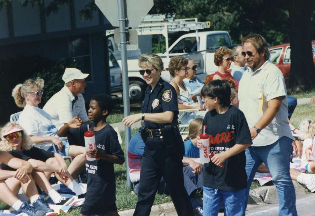fourth of july, Civic Engagement, police officer, Johnson County Historical Society, Fairs and Festivals, Holidays, Children, parade, drug abuse resistance education