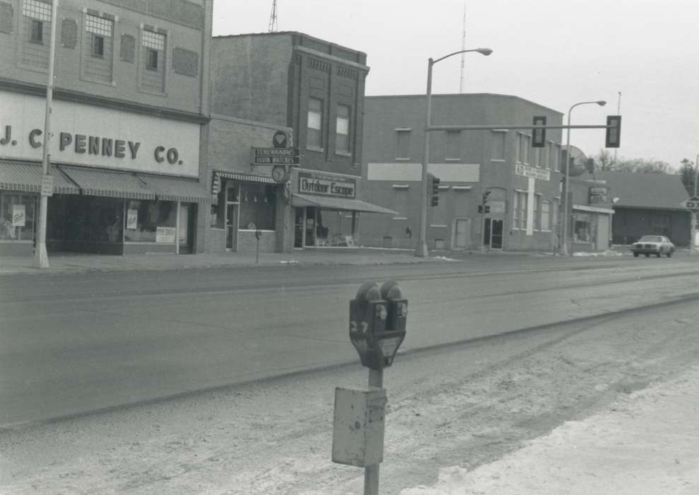 jewelry store, jc penney, Waverly, IA, Businesses and Factories, Iowa, Waverly Public Library, Winter, Main Streets & Town Squares, storefront, Iowa History, history of Iowa, Cities and Towns