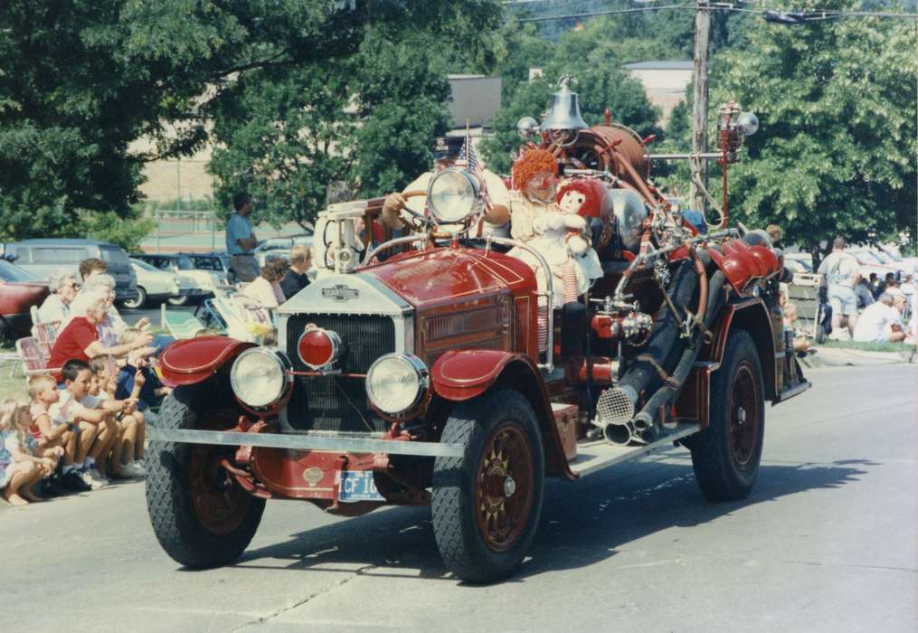 fourth of july, Johnson County Historical Society, Motorized Vehicles, Fairs and Festivals, Holidays, parade, doll, raggedy ann, fire engine