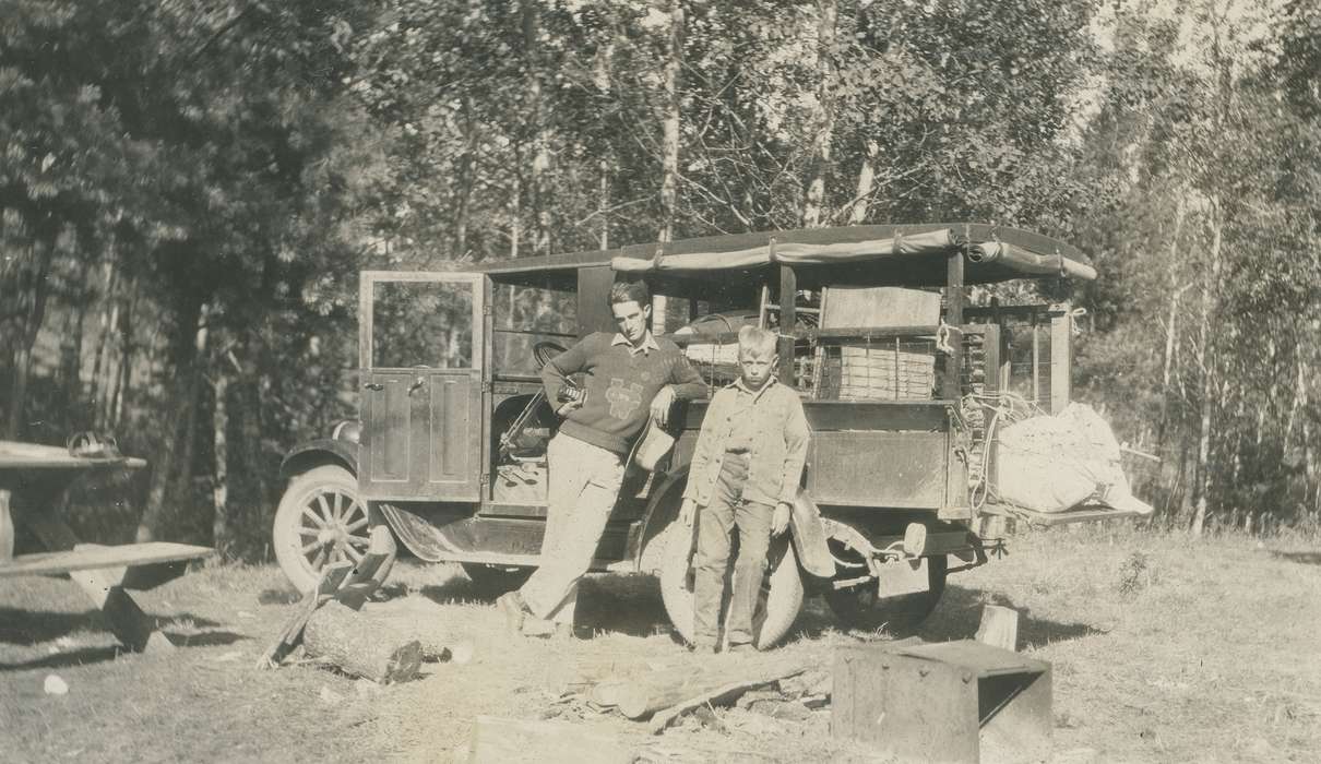 McMurray, Doug, car, MN, picnic table, jacket, sweater, delivery truck, truck, Travel, Portraits - Group, Iowa, log, Iowa History, Motorized Vehicles, history of Iowa, Children