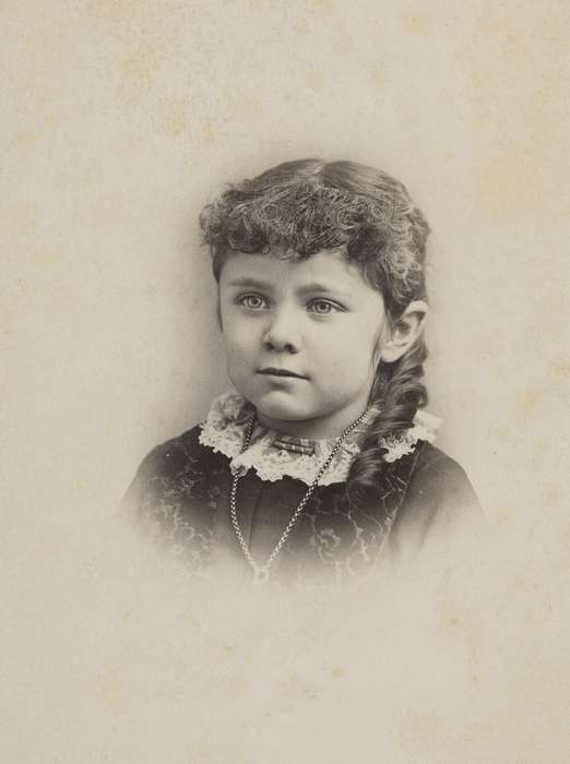 curls, lace collar, Portraits - Individual, embroidery, Meyer, Sarah, Iowa History, history of Iowa, necklace, portrait, lace, brooch, Children, Iowa, Des Moines, IA
