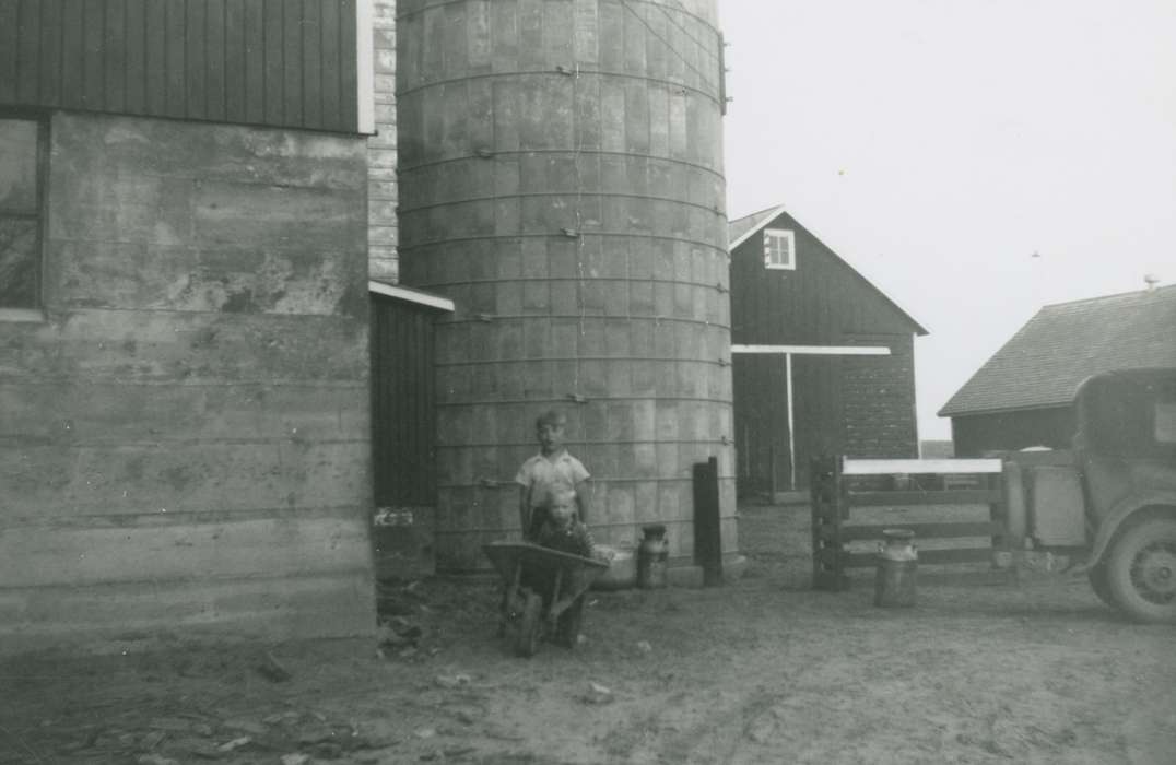 silo, wheelbarrow, Iowa, Farley, IA, Griffin, Allan, truck, Iowa History, history of Iowa, Farms, Children, Barns