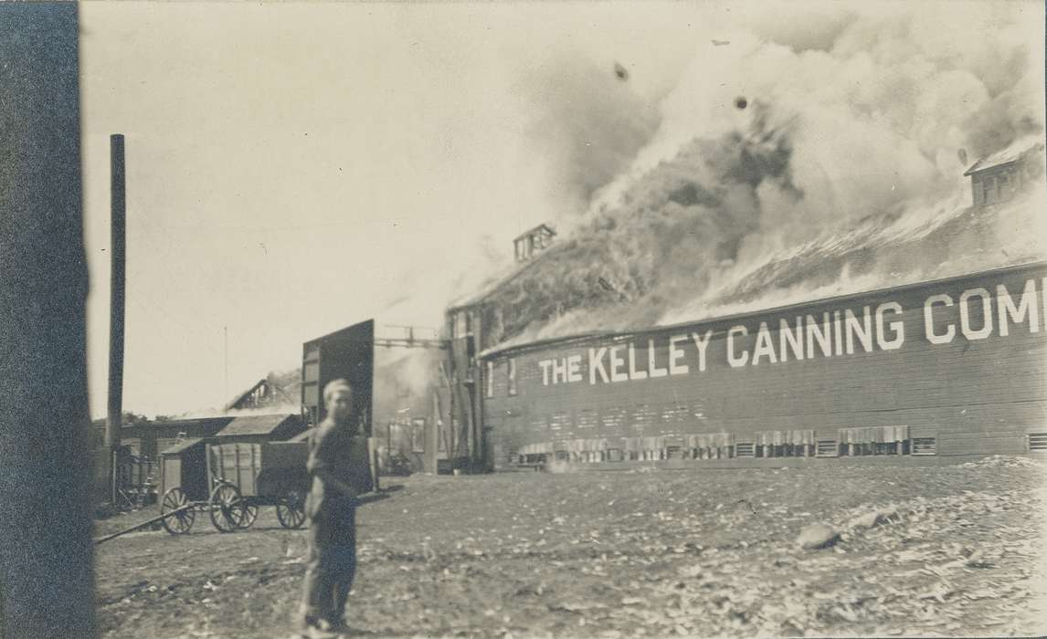 burning, Iowa History, Children, building, Businesses and Factories, kelley canning co., history of Iowa, smoke, Meyer, Mary, Iowa, fire