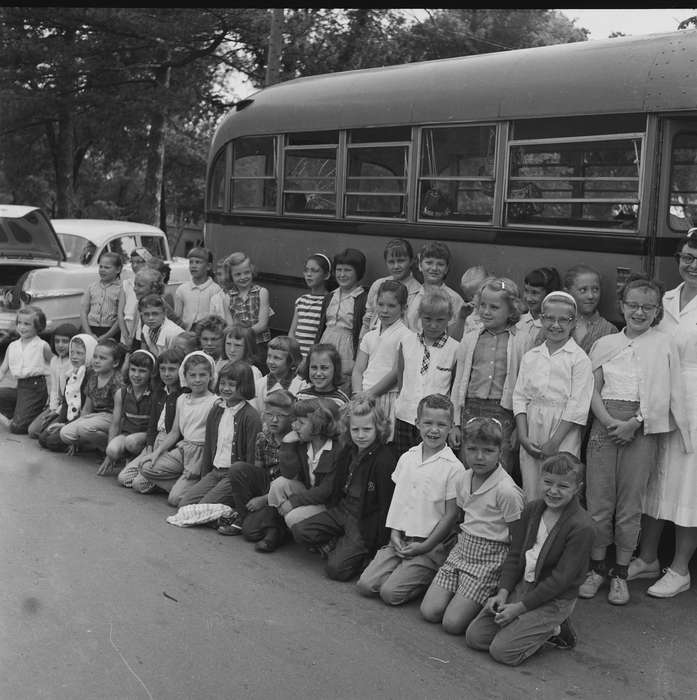 Portraits - Group, bus, Iowa, IA, United States, Photos, Schools and Education, historic, girl scouts, Motorized Vehicles, Coon Rapids, history, ia, Coon Rapids Enterprise, Children