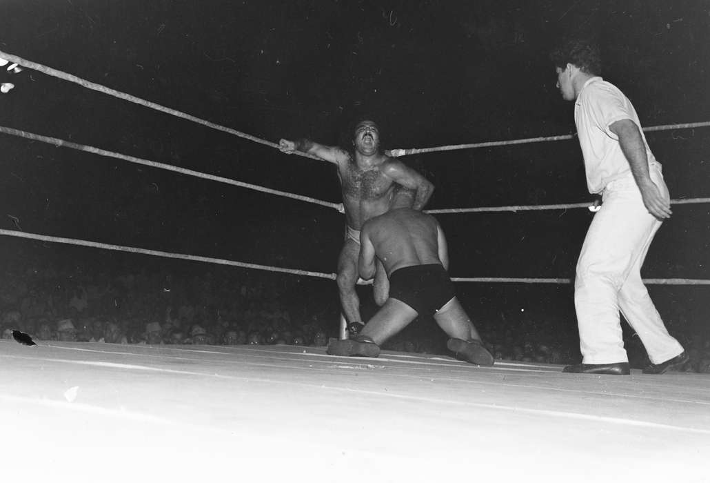 Sports, United States, history, ia, Photos, Coon Rapids Enterprise, historic, Iowa, IA, Coon Rapids, boxing