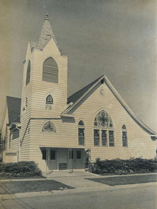 Waverly Public Library, church, Iowa History, window, history of Iowa, Waverly, IA, Iowa, Religious Structures