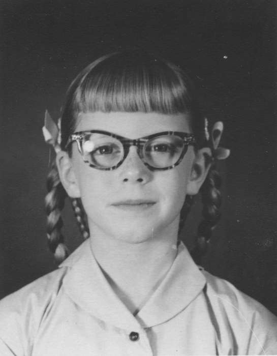 glasses, hairstyle, Children, Iowa History, bows, ribbons, King, Tom and Kay, Iowa, history of Iowa, IA, Portraits - Individual, braids