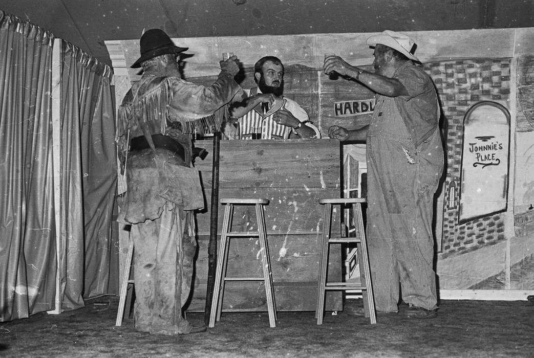 Cities and Towns, drinking, Entertainment, Coon Rapids Enterprise, bar, Dedham, Iowa, historic, reenactment, Carroll, United States, ia, history, Photos, IA