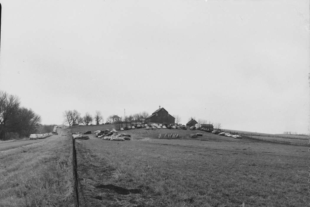 Iowa, IA, United States, Photos, historic, Coon Rapids, Coon Rapids Enterprise, Farms, history, Barns, barn, field, ia, auction, cars, Homes