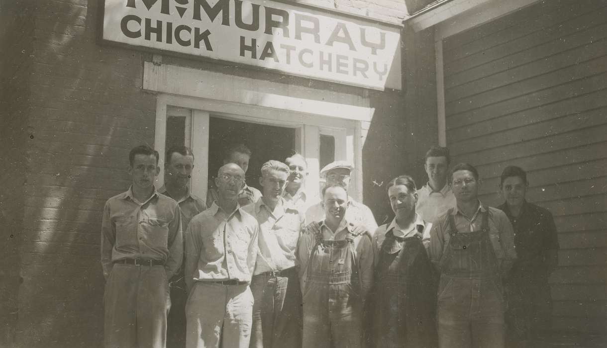 Webster City, IA, hatchery, McMurray, Doug, workers, Iowa History, Portraits - Group, Labor and Occupations, Iowa, history of Iowa, Businesses and Factories