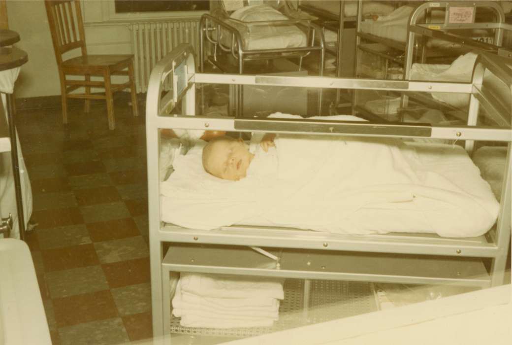Hospitals, Iowa, Carpenter, Jolene, baby, nursery, Columbus, OH, Iowa History, history of Iowa, Children