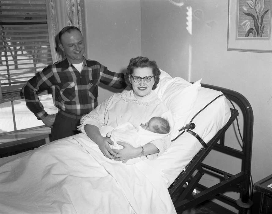 historic, Washington Evening Journal, Holidays, Washington, IA, United States, Portraits - Group, baby, Photos, history, Children, Iowa, ia