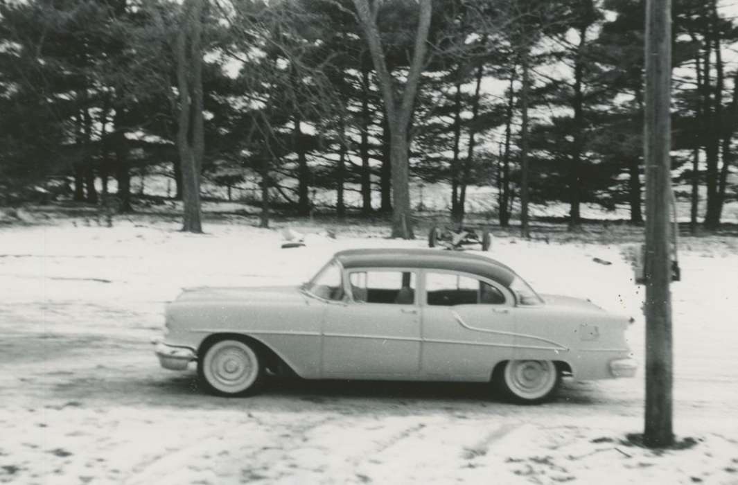 Motorized Vehicles, snow, history of Iowa, Vislisel, Dorothy, car, Iowa, Iowa History, Cedar Rapids, IA, Winter