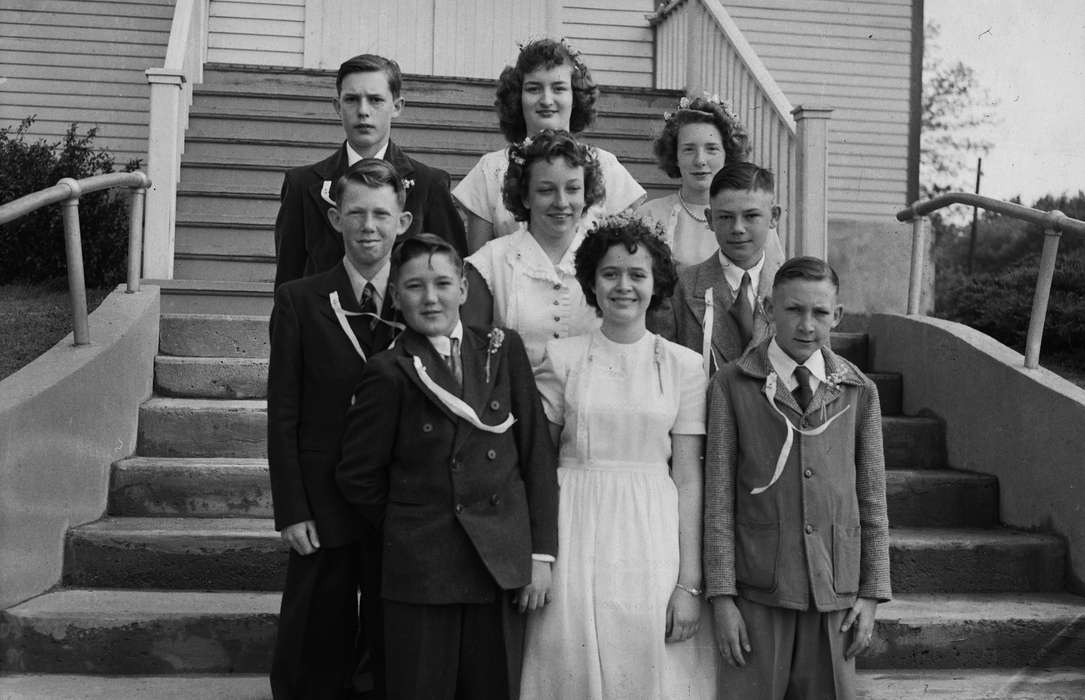 Portraits - Group, Religious Structures, ribbons, United States, history, ia, Photos, Children, Religion, Coon Rapids Enterprise, historic, Iowa, IA, girls, catholic church, Coon Rapids, boys
