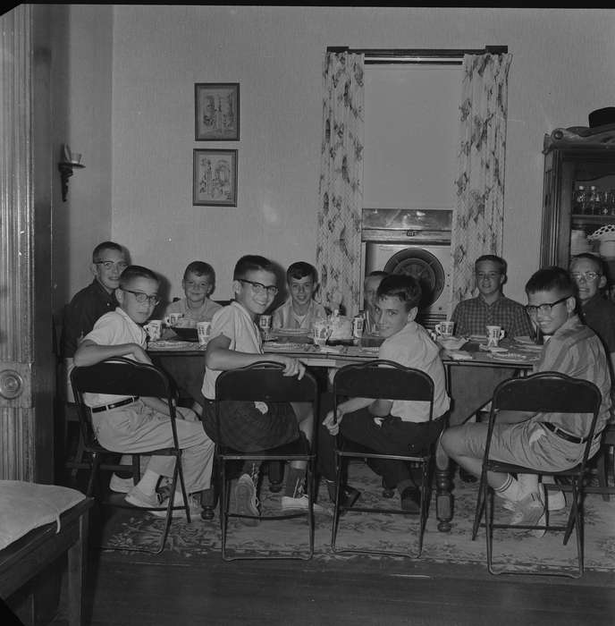 Iowa, folding chair, IA, United States, Food and Meals, Photos, historic, Coon Rapids, eating, history, ia, boys, Coon Rapids Enterprise, Children, Homes