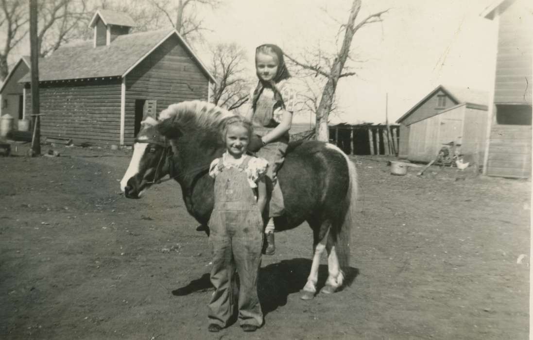 Humboldt, IA, Children, horse, Iowa History, Animals, Iowa, Saathoff, Drucinda, history of Iowa