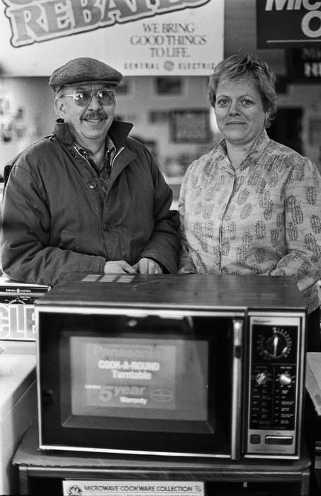 Coon Rapids Enterprise, Coon Rapids, Iowa, Portraits - Group, historic, microwave, United States, ia, history, Photos, IA