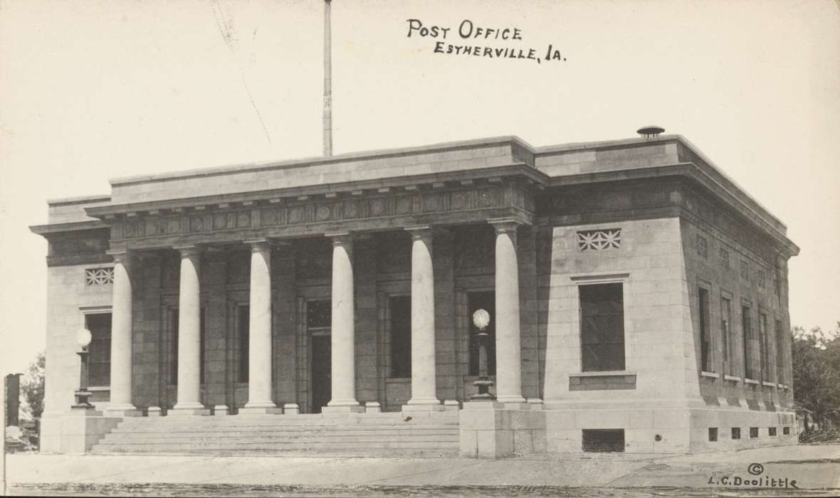 Cities and Towns, Emmet, Iowa, stairs, Main Streets & Town Squares, architecture, mail, historic, Photos, history, Businesses and Factories, Library of Congress, Estherville, usps, United States, ia, IA, pillar