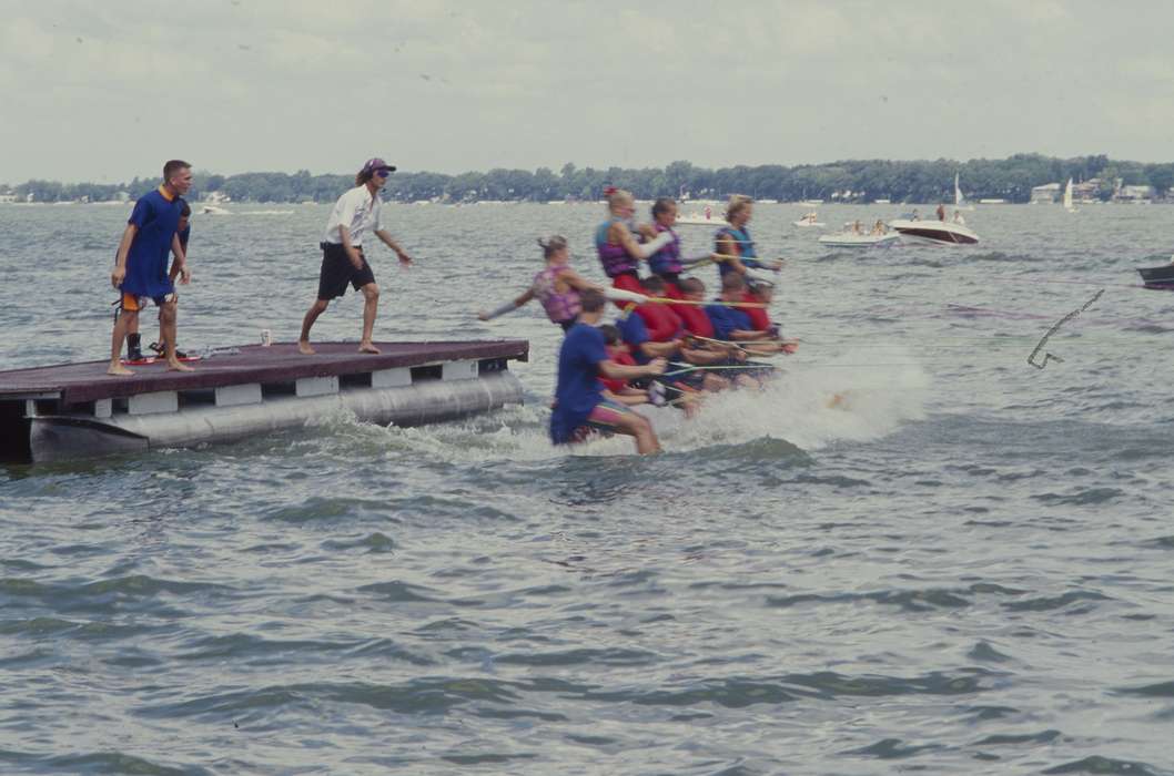 water, Iowa, Outdoor Recreation, people, boat, Motorized Vehicles, Iowa History, history of Iowa, Western Home Communities, Lakes, Rivers, and Streams, tree line, Children, water skiing