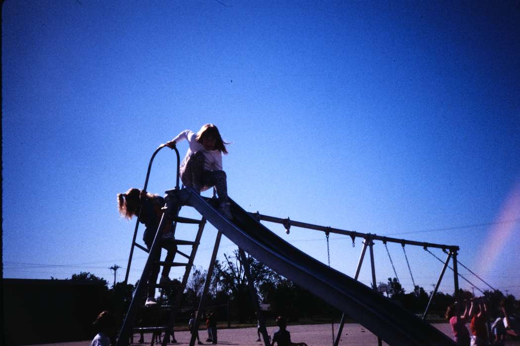 ia, second grade missouri trip, Schools and Education, recess, Iowa, history, Photos, Leisure, Coon Rapids Enterprise, Children, playground equipment, missouri trip, historic, United States, MO, school trip