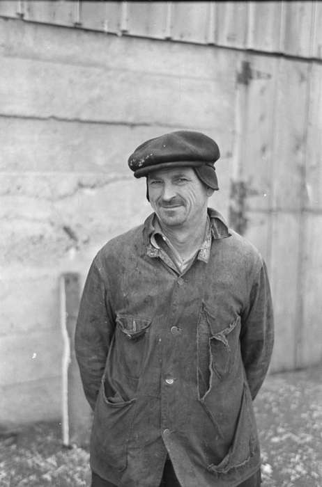 work clothes, history of Iowa, cap, Iowa History, Labor and Occupations, farmer, Iowa, Portraits - Individual, man, Library of Congress