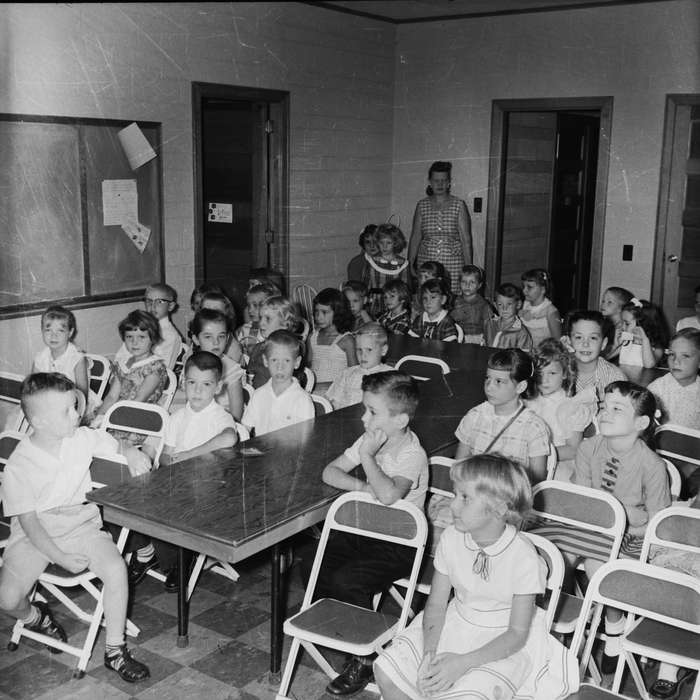 Iowa, IA, United States, Photos, Schools and Education, historic, Coon Rapids, history, ia, Coon Rapids Enterprise, children, Children