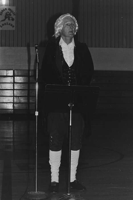 wig, adult man, Civic Engagement, history, historic, Portraits - Individual, speaker, Iowa, Coon Rapids Enterprise, ia, election, Photos