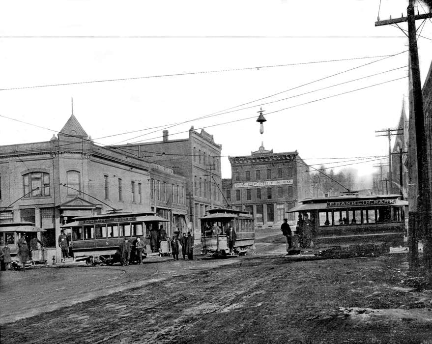 street car, tram, Main Streets & Town Squares, trolley, Lemberger, LeAnn, history of Iowa, Cities and Towns, Iowa History, Ottumwa, IA, Iowa