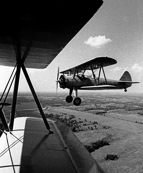 Ottumwa, IA, plane, pilot, airplane, Iowa History, Iowa, Aerial Shots, Motorized Vehicles, history of Iowa, Lemberger, LeAnn