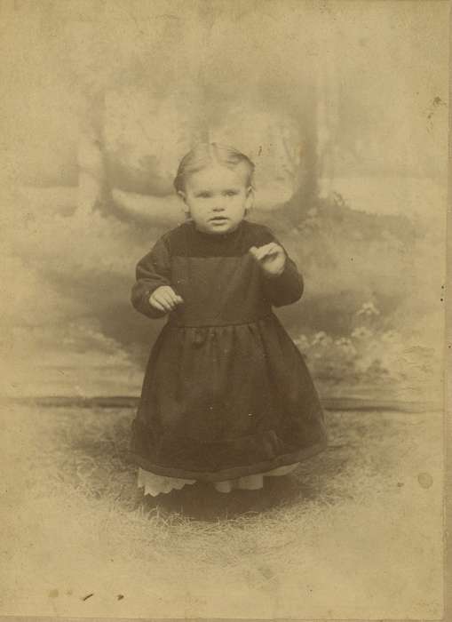 Harrison County, IA, Portraits - Individual, girl, cabinet photo, child, dress, history of Iowa, Iowa History, petticoat, Henderson, Dan, Iowa