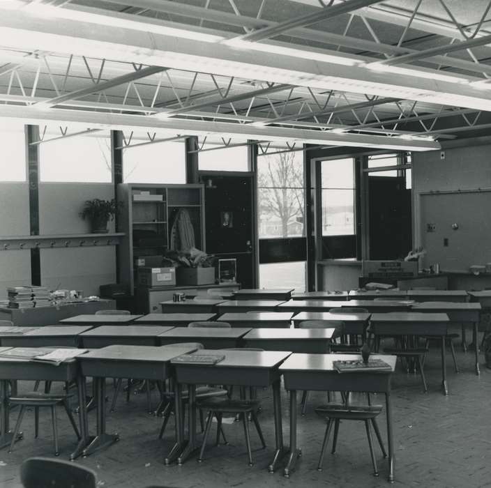 classroom, Waverly Public Library, history of Iowa, Iowa, desks, Iowa History, IA, school, Schools and Education