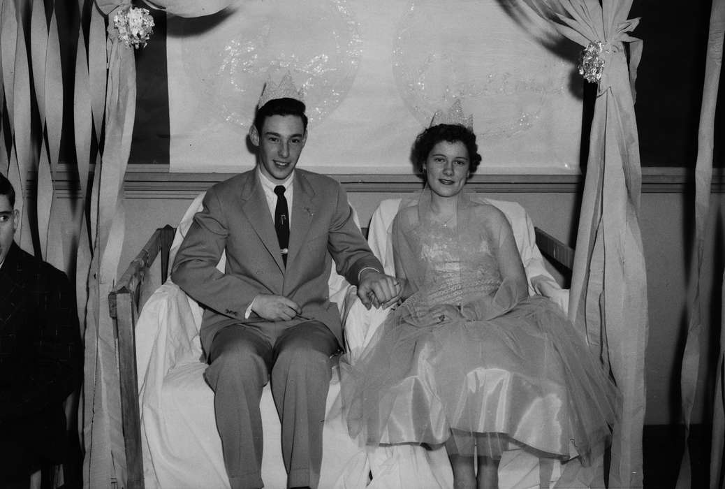 ia, homecoming queen, homecoming king, Iowa, history, IA, homecoming, Coon Rapids, Photos, Coon Rapids Enterprise, Portraits - Group, historic, United States