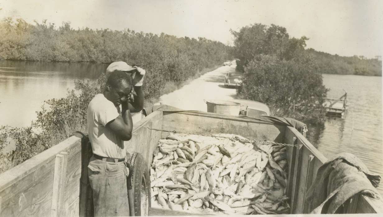 Travel, People of Color, fish, Labor and Occupations, african american, Iowa, McMurray, Doug, Cape Sable, FL, Iowa History, history of Iowa, Lakes, Rivers, and Streams, river