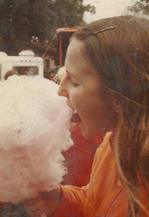 history, Photos, cattle congress, cotton candy, Black Hawk, IA, ia, Fairs and Festivals, historic, United States, Grout Museum of History and Science, Waterloo, Iowa, national cattle congress