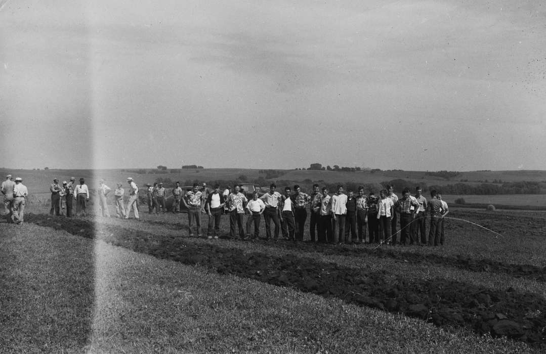 Labor and Occupations, ia, Iowa, history, farm, IA, Farms, Coon Rapids, Photos, Coon Rapids Enterprise, Portraits - Group, historic, United States